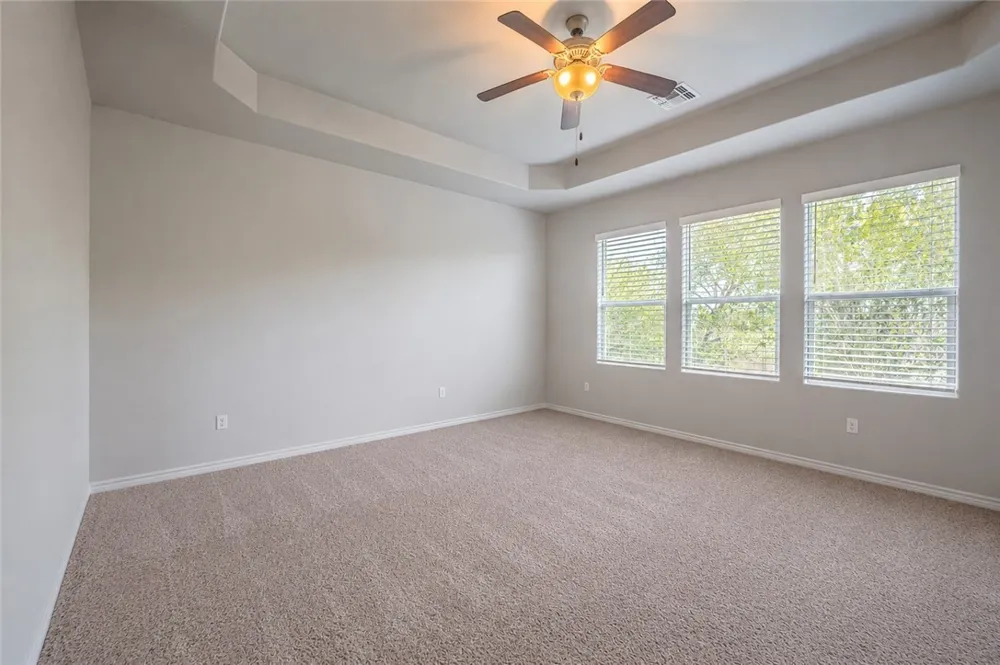 125 Shadow Moss Rockport, TX 78382