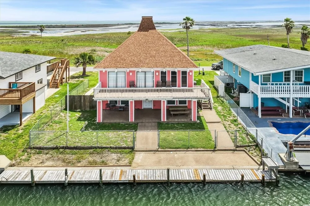 136 Port Saint Claire City By The Sea, TX 78336