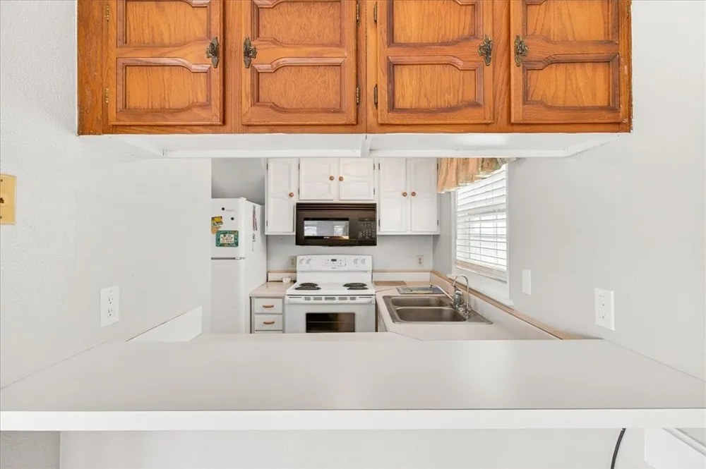 136 Port Saint Claire City By The Sea, TX 78336