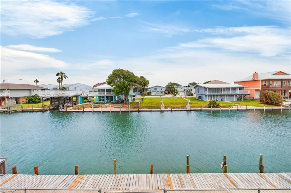 136 Port Saint Claire City By The Sea, TX 78336