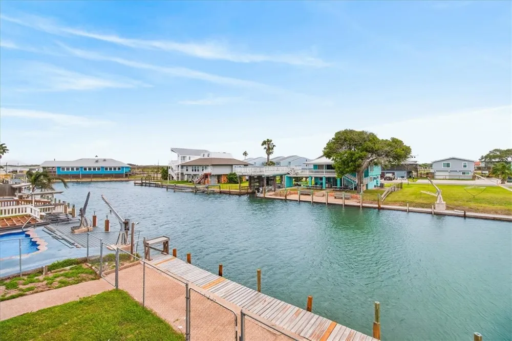 136 Port Saint Claire City By The Sea, TX 78336