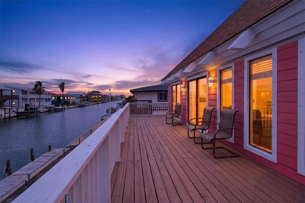 136 Port Saint Claire City By The Sea, TX 78336