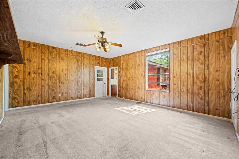 301 E FM 1118 Kingsville, TX 78363