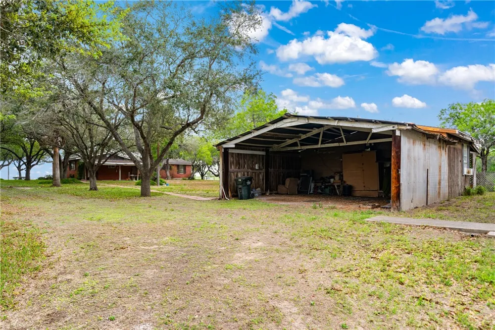 301 E FM 1118 Kingsville, TX 78363