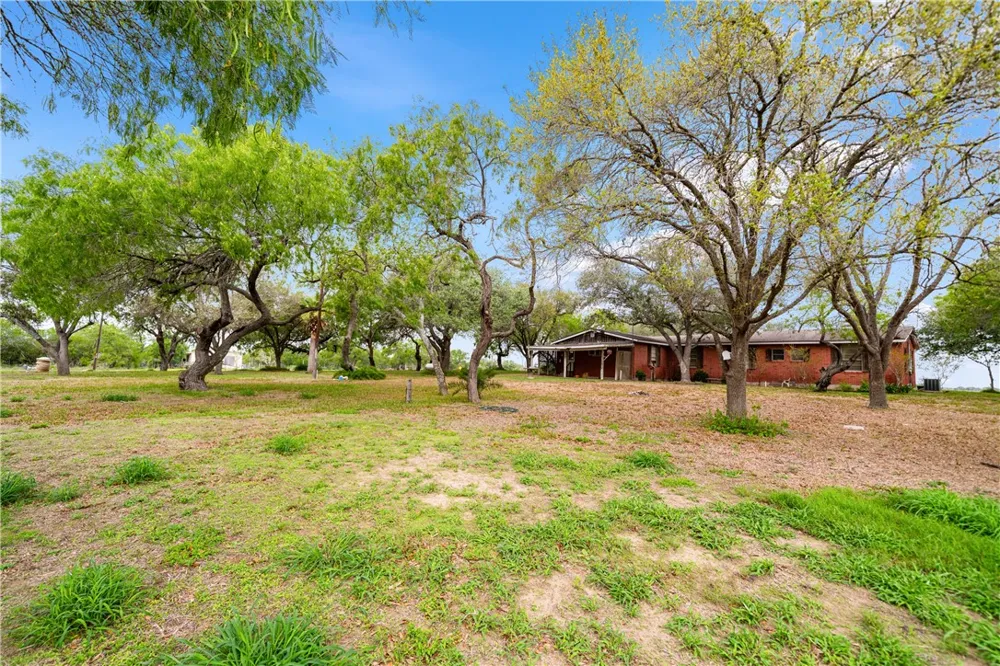 301 E FM 1118 Kingsville, TX 78363