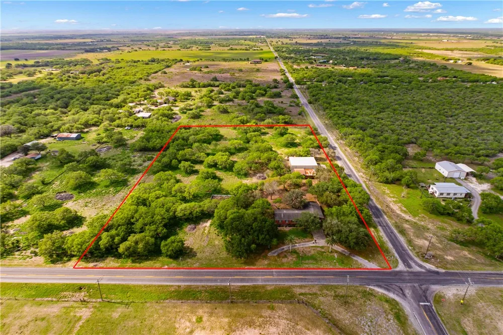 301 E FM 1118 Kingsville, TX 78363