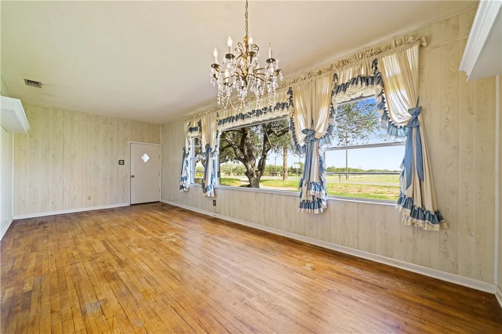 301 E FM 1118 Kingsville, TX 78363