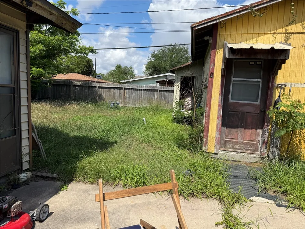 4541 Larkspur Corpus Christi, TX 78416