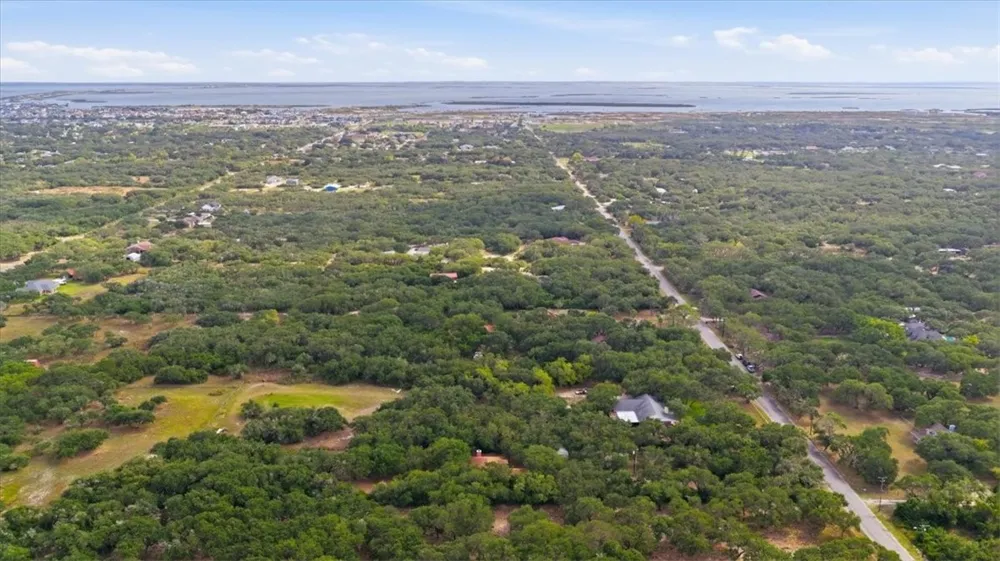 1402 W Johnson Avenue Aransas Pass, TX 78336