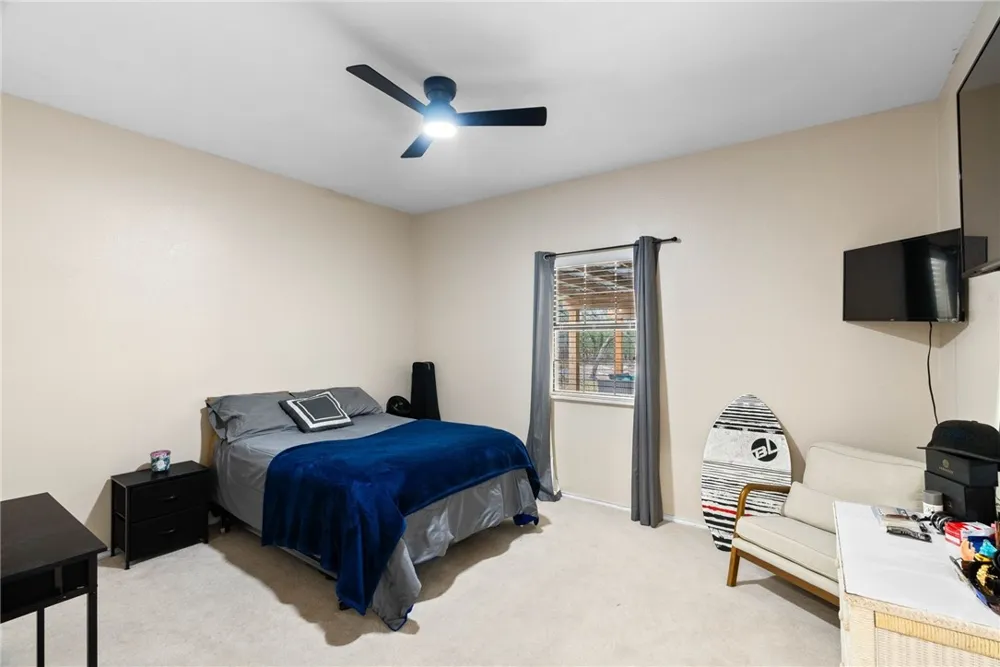 1402 W Johnson Avenue Aransas Pass, TX 78336