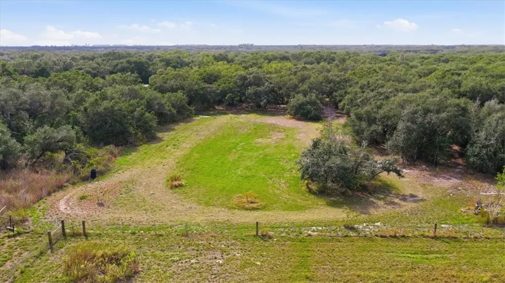 1402 W Johnson Avenue Aransas Pass, TX 78336