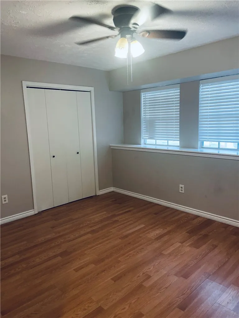 1128 Adeline Street Street Sinton, TX 78387