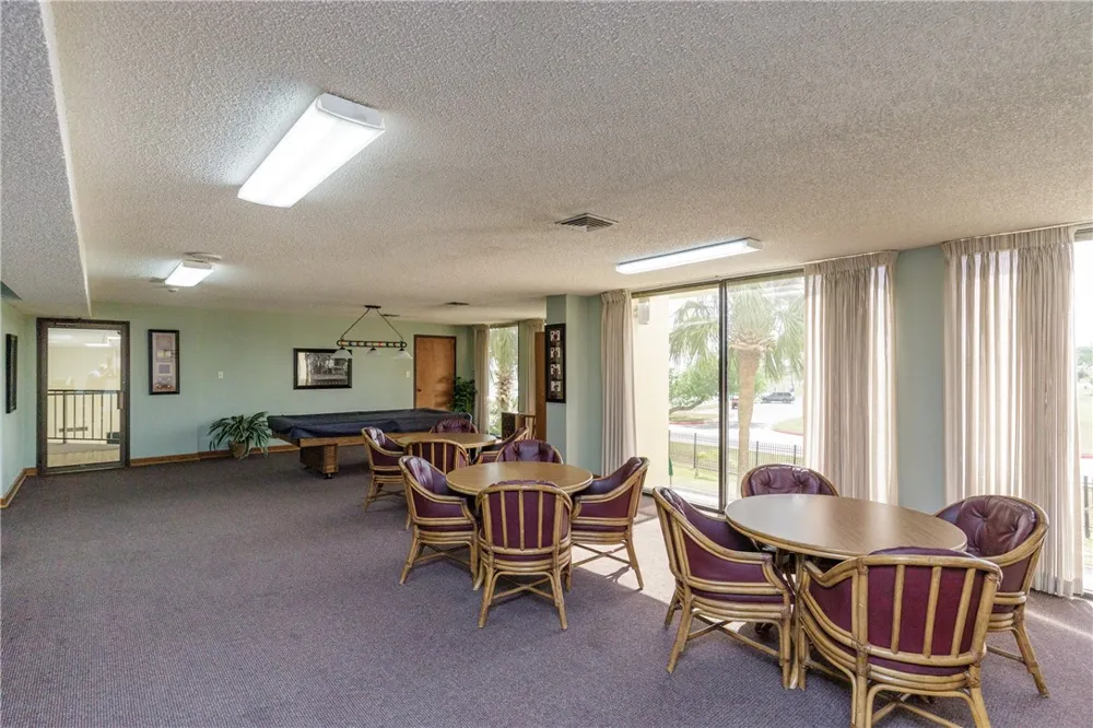 1400 Ocean Drive #403-C Corpus Christi, TX 78404