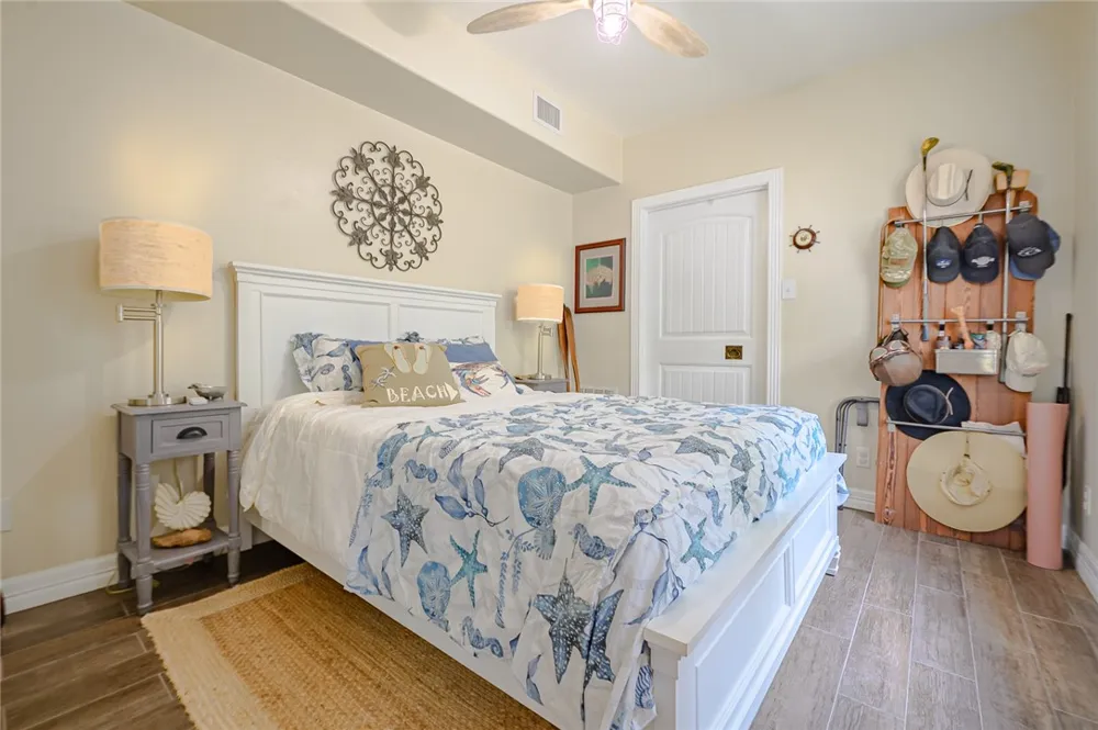 102 S 7th Street Fulton, TX 78358