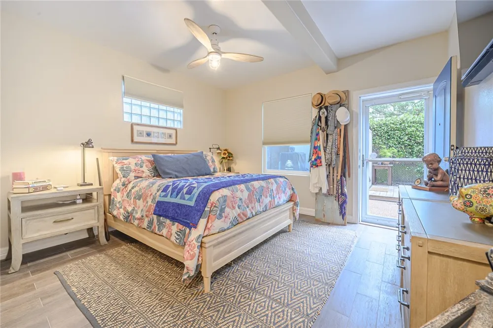 102 S 7th Street Fulton, TX 78358