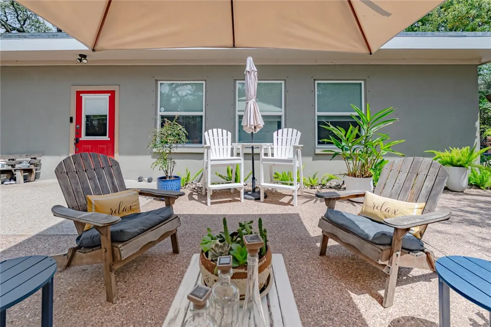 102 S 7th Street Fulton, TX 78358