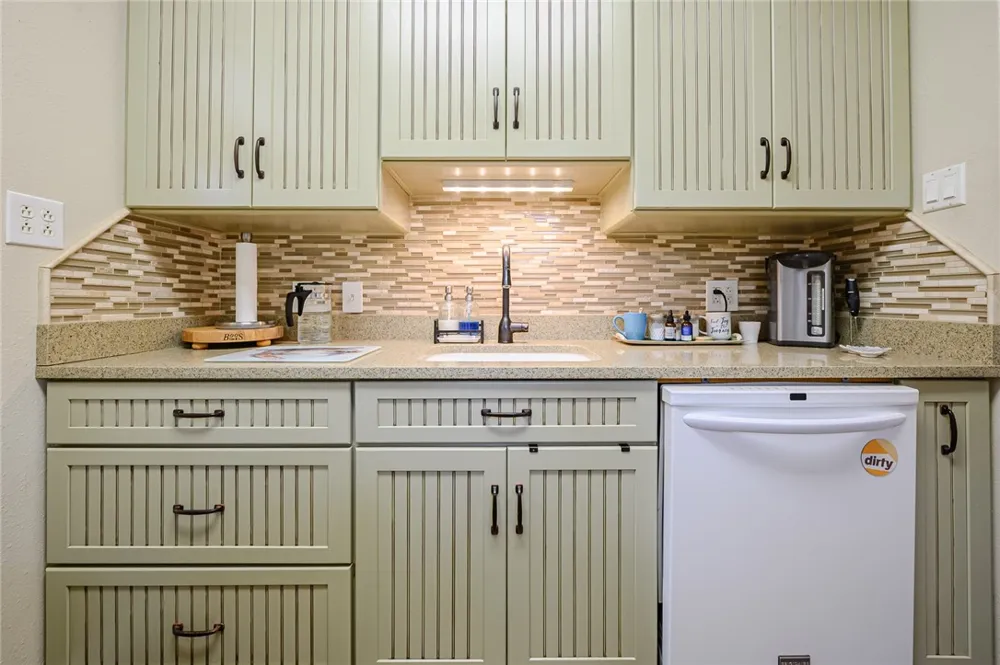 102 S 7th Street Fulton, TX 78358