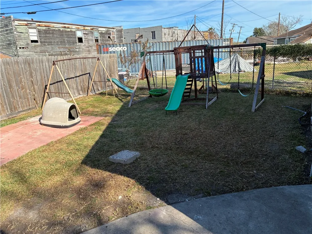 2704 Willard Street Corpus Christi, TX 78404
