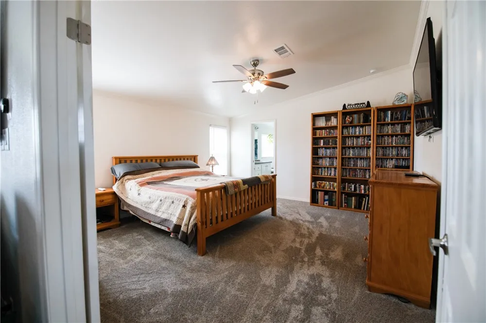126 County Road 613 Skidmore, TX 78389