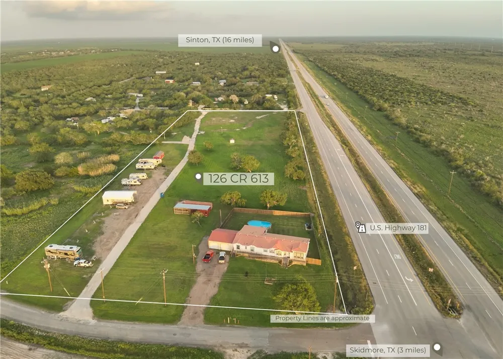126 County Road 613 Skidmore, TX 78389