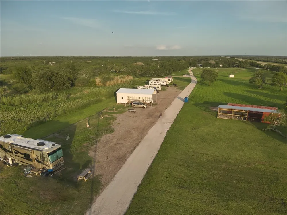126 County Road 613 Skidmore, TX 78389