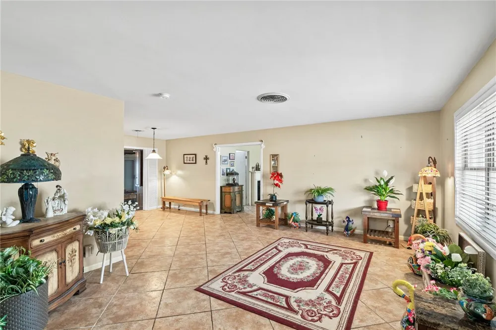 517 Catalina Place Corpus Christi, TX 78411