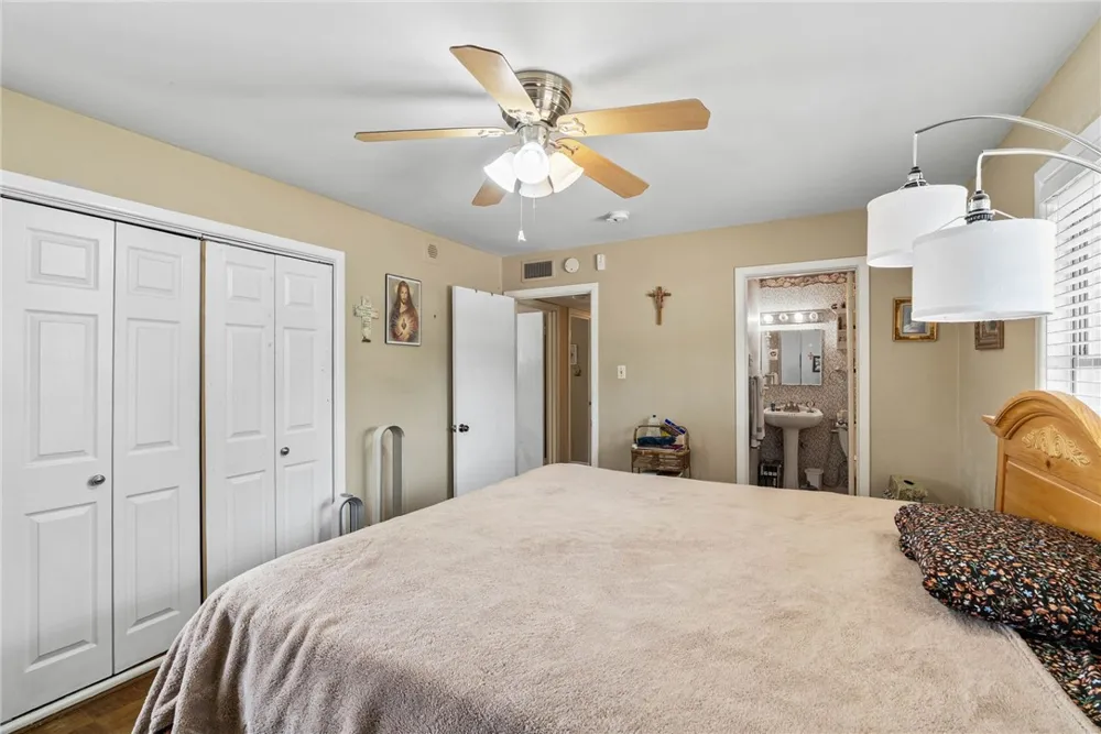517 Catalina Place Corpus Christi, TX 78411