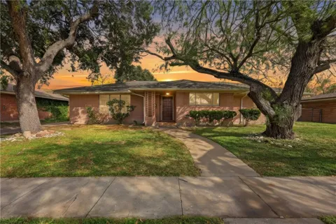 3314 Casa De Palmas