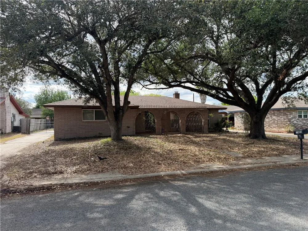 1905 Rettye Drive Kingsville, TX 78363