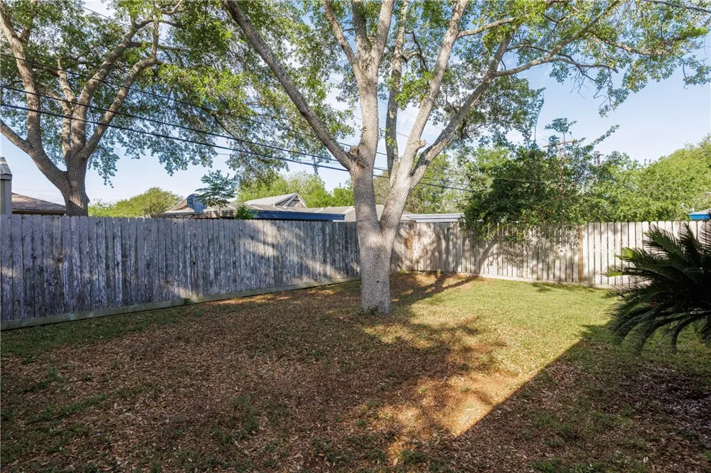 4025 Tripoli Drive Corpus Christi, TX 78411