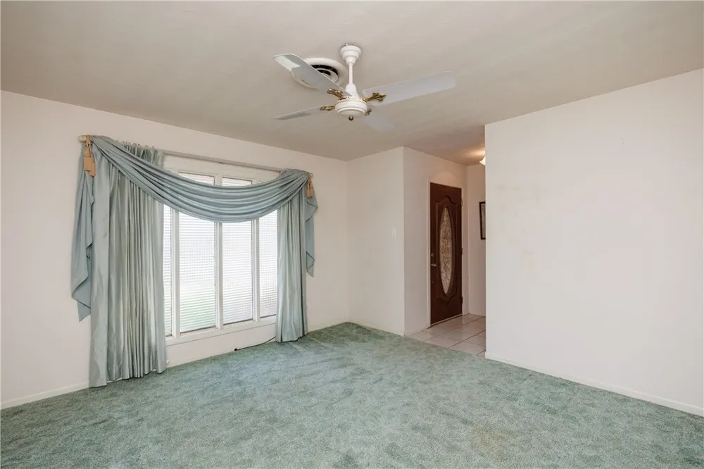4025 Tripoli Drive Corpus Christi, TX 78411
