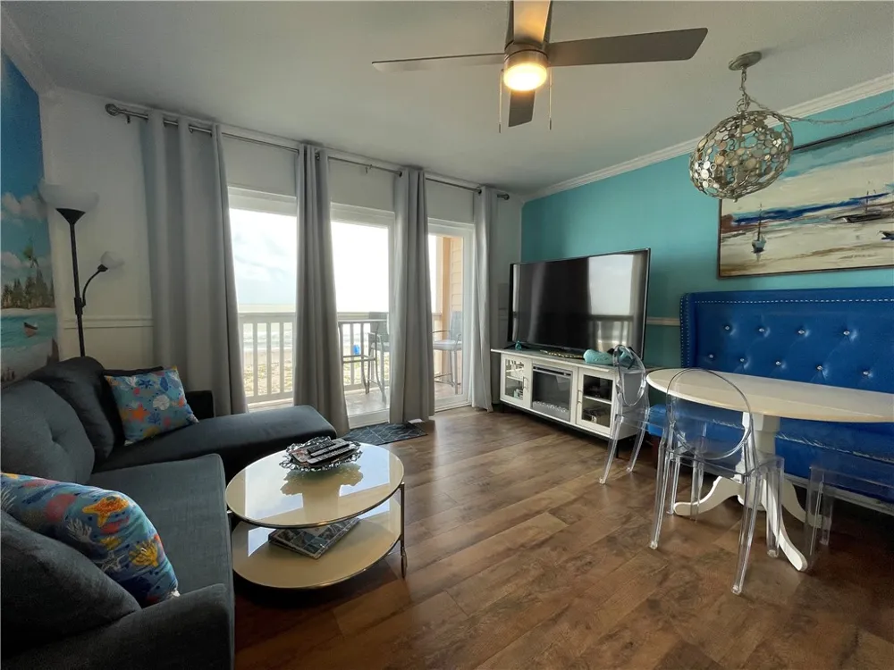 3938 Surfside Boulevard #1102 Corpus Christi, TX 78402