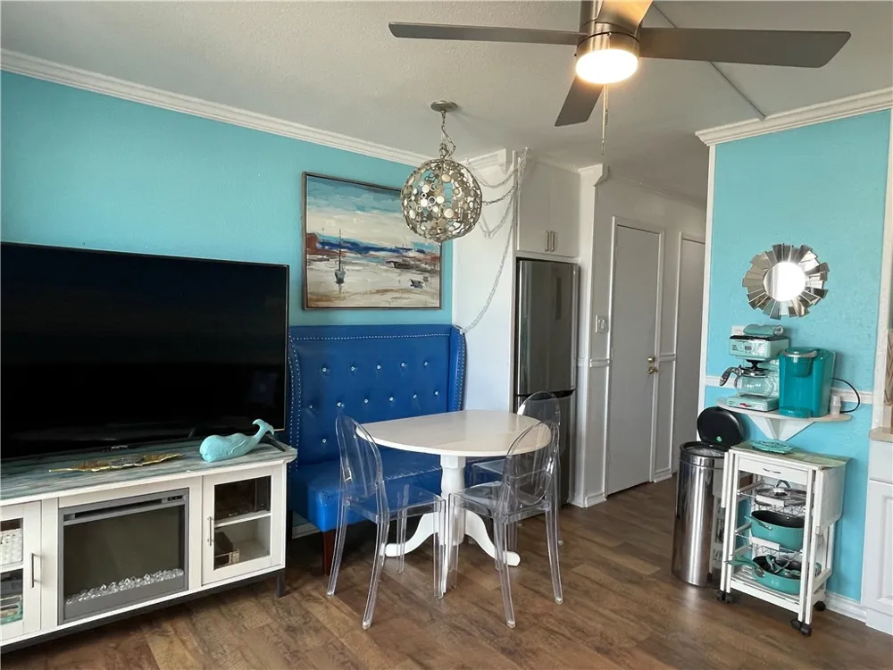 3938 Surfside Boulevard #1102 Corpus Christi, TX 78402