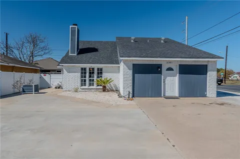 2301 Vialoux Drive