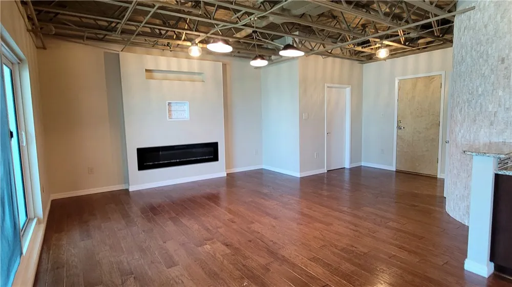 901 Upper Broadway Street #502 Corpus Christi, TX 78401