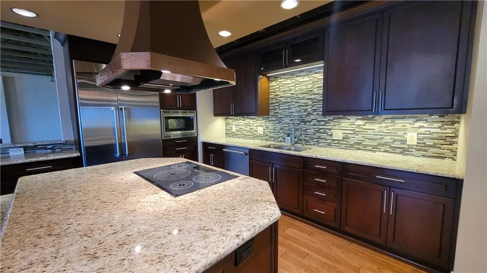 901 Upper Broadway Street #502 Corpus Christi, TX 78401