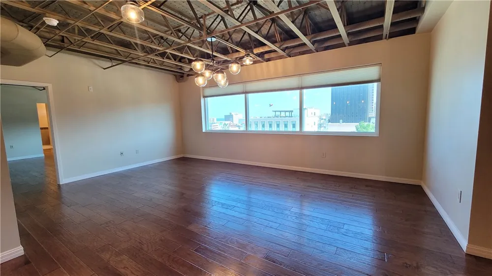 901 Upper Broadway Street #502 Corpus Christi, TX 78401