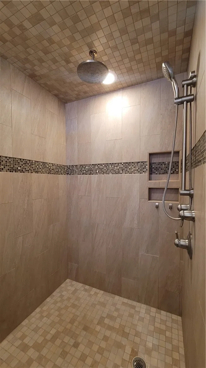 901 Upper Broadway Street #502 Corpus Christi, TX 78401
