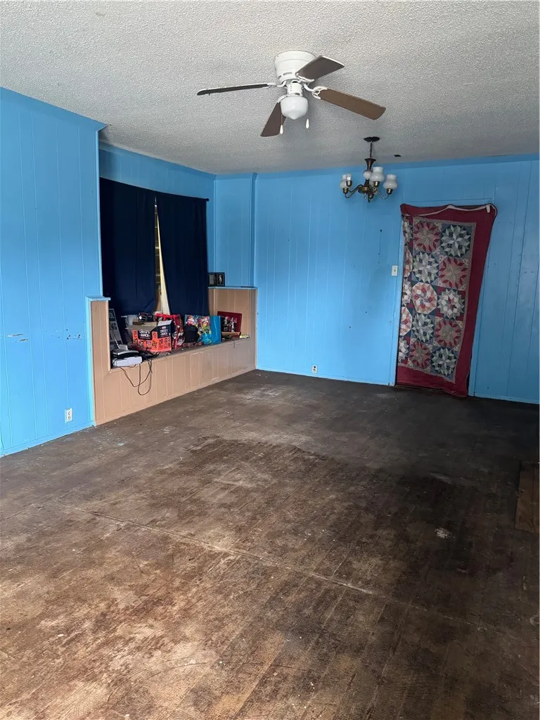 406 Mathis Street Taft, TX 78390