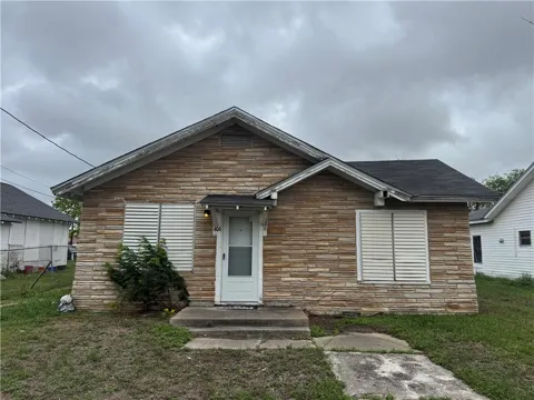 406 Mathis Street
