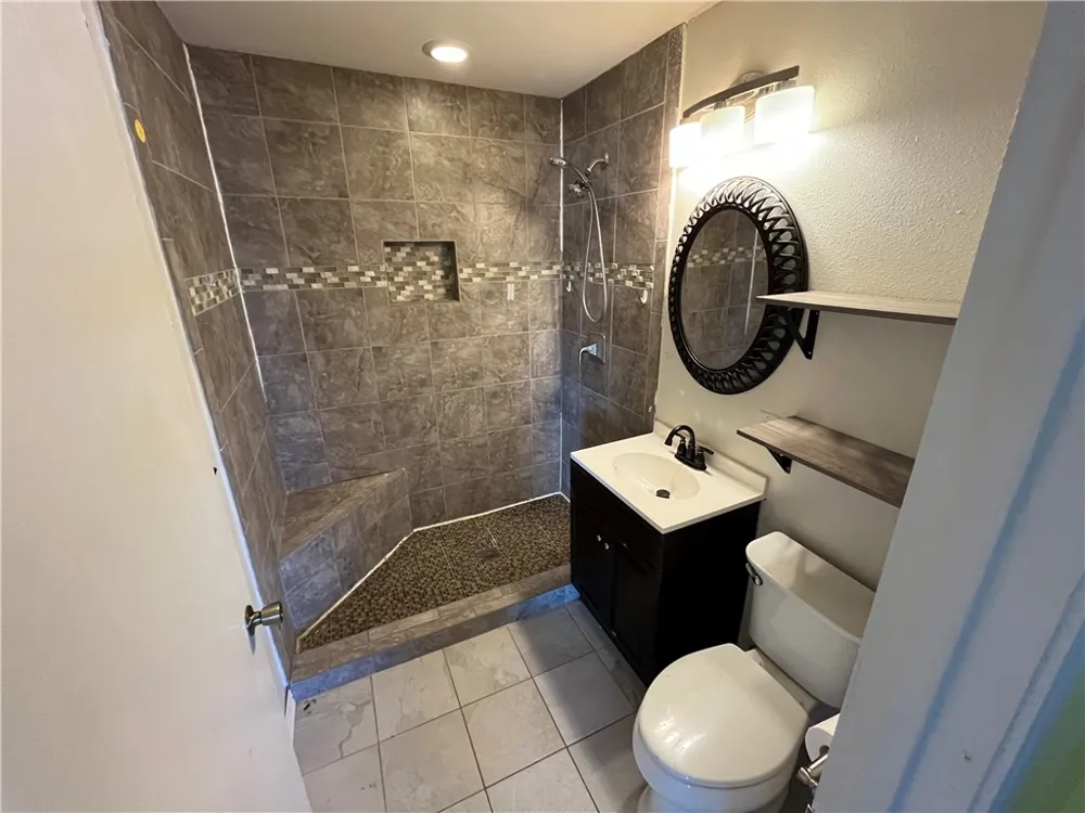 123 Burnet Street Port Lavaca, TX 77979