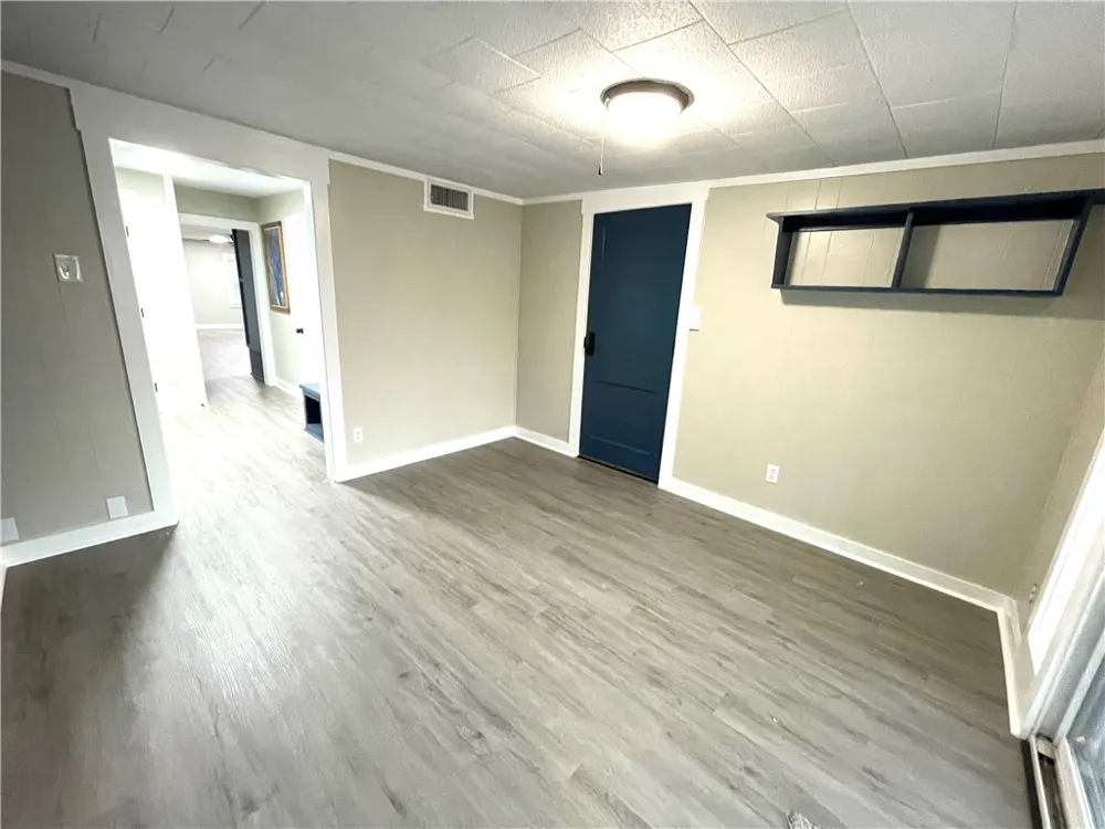 335 Stephens Loop Lake City, TX 78368