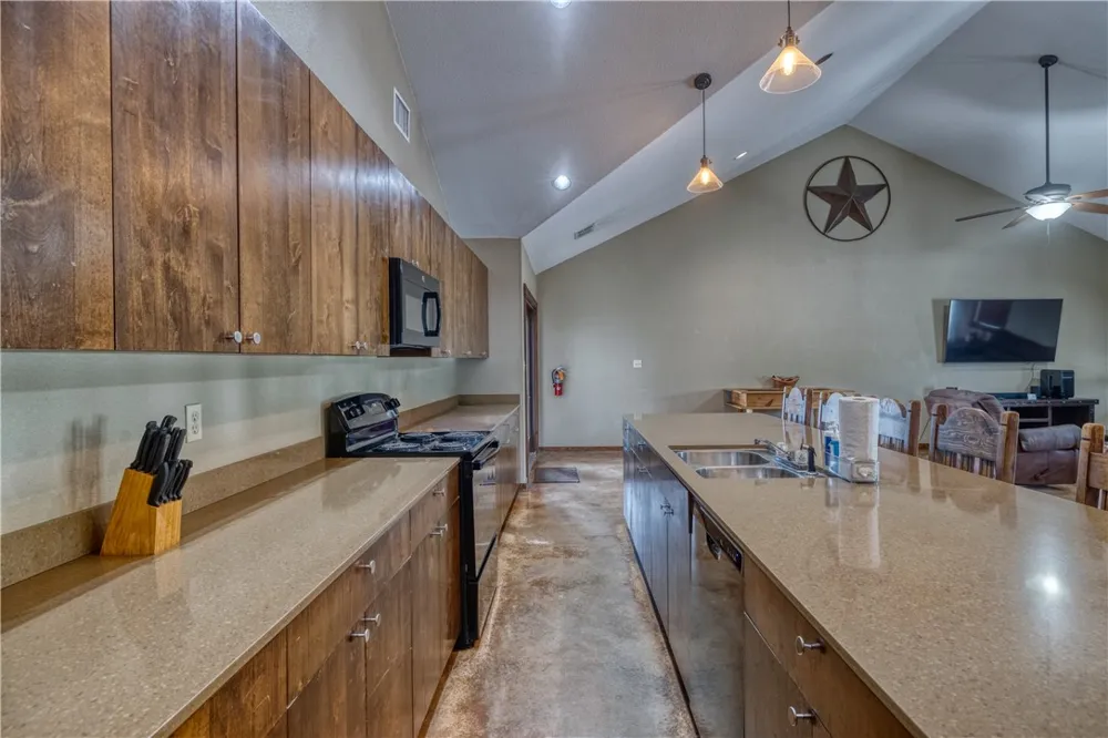 16 Mountain Laurel Lane Concan, TX 78838