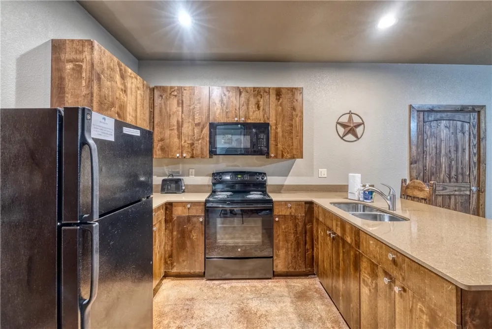 16 Mountain Laurel Lane Concan, TX 78838