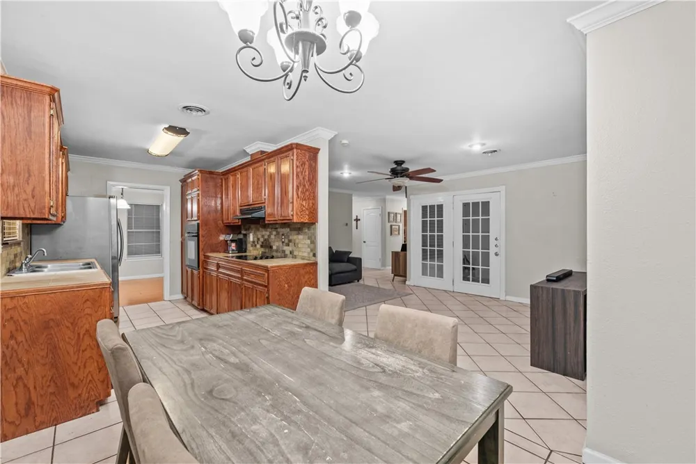 5641 Martinique Drive Corpus Christi, TX 78411
