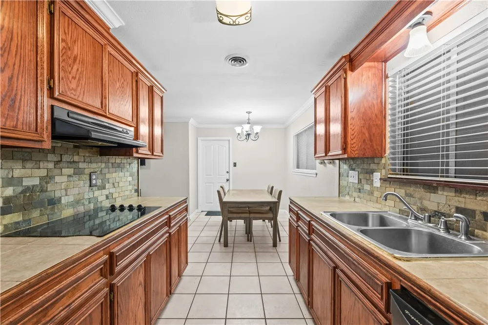 5641 Martinique Drive Corpus Christi, TX 78411