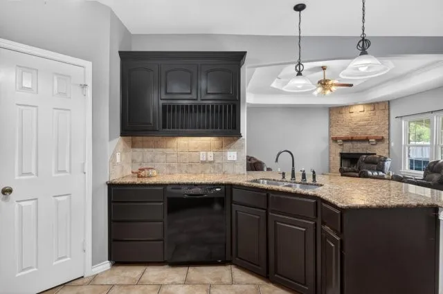 3141 Quail Springs Road #13 Corpus Christi, TX 78414
