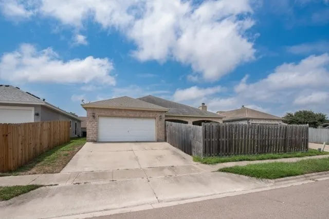 3141 Quail Springs Road #13 Corpus Christi, TX 78414