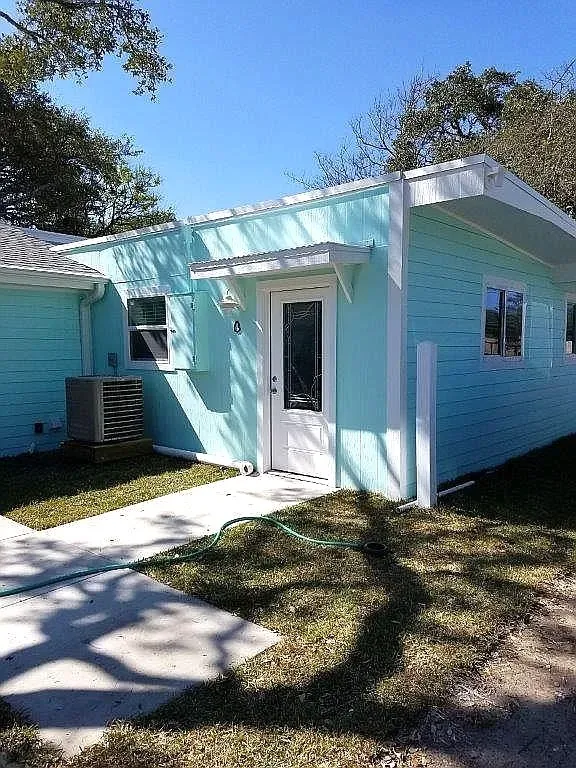 402 Mesquite Street Fulton, TX 78358