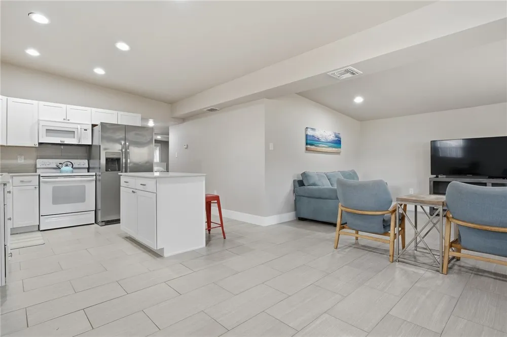 402 Mesquite Street Fulton, TX 78358